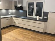 Moderne Küche 6 Monate alt wegen Umzug zu verkaufen - Mühlenbecker Land