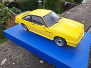 Opel, verschiedene Modellautos in 1:18 Siehe dazu die Fotos - Meckenheim