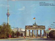Postkarte Ansichtskarte / Berlin Blick zum Brandenburger Tor und zum Ostberliner Fernsehturm - Berlin Reinickendorf