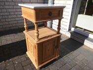 Weichholz Nachtschrank antik massiv mit Marmorplatte 129,- - Flensburg