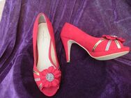 NEU * Ausgefallen * Rockabilly * Style * 3D * Blume * Blüte * Flower- Power * Plateau * High- Heels * Stilettos * Peep Toes * Pumps * Schuhe "Starlet" Gr. 37/ 4 * kirsch- rot * - Riedlingen