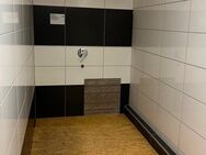 Attraktive Untermiete: 3 Räume mit Flur und WC in zentraler Lage - Düsseldorf